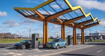 800_photofirstfastnedfastchargingstationbelgium-oostende