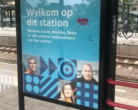 Reclame stations