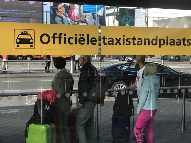 TAXI Schiphol 1