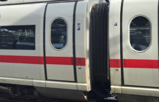 RAIL ICE BRU Airport