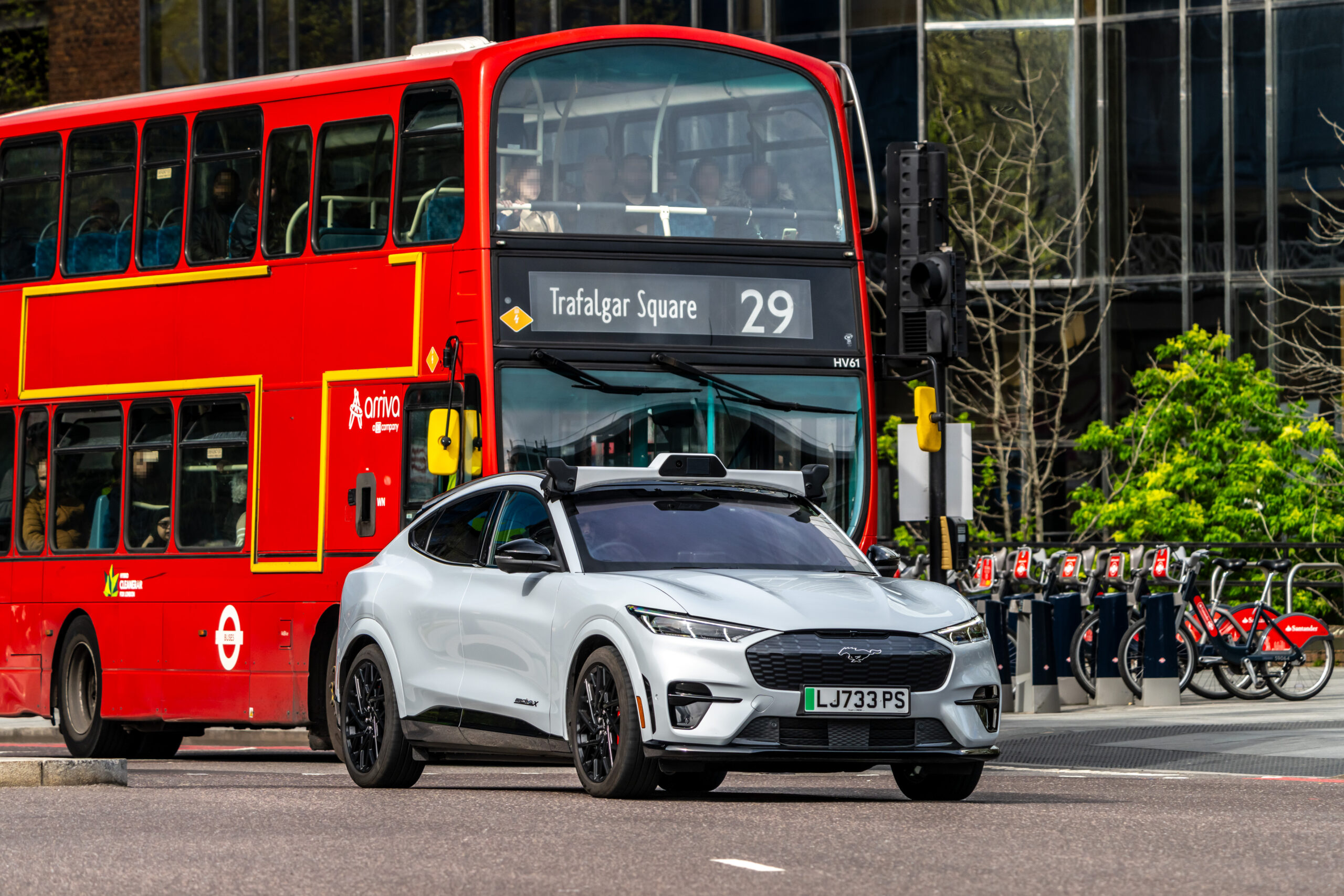TAXI 1Wayve Uber in London Foto Wayve