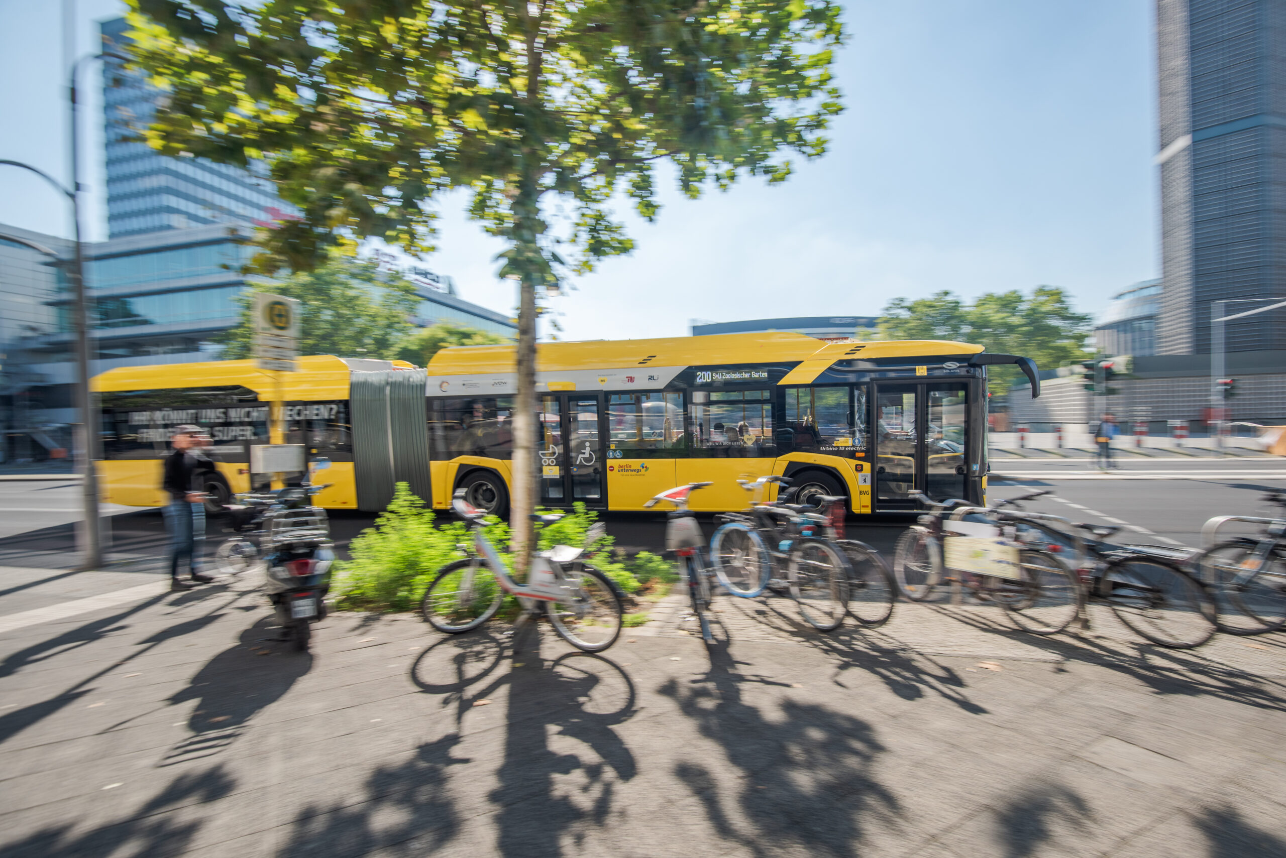 BUS BVG Solaris_Urbino_18_electric_BVG_Berlin_2