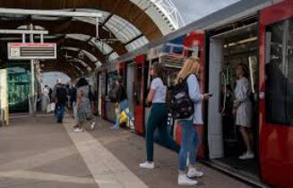 RAIL Rotterdam RET metro