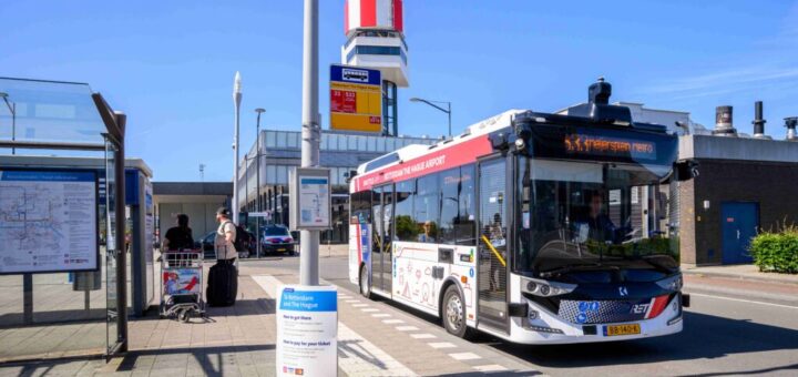 Shuttle Rotterdam The Hague Airport (1)