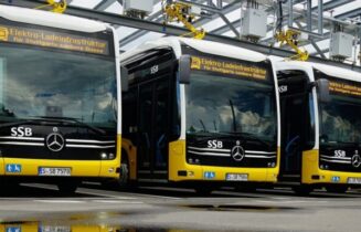 BUS Mercedes-Benz Stuttgart