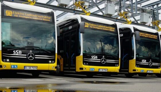 BUS Mercedes-Benz Stuttgart