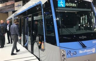BUS Hess Van Hool Paris
