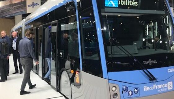 BUS Hess Van Hool Paris