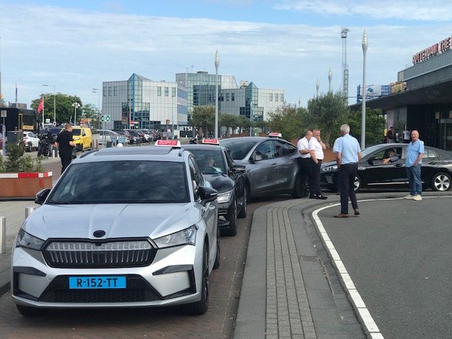 TAXI ILT Monitor