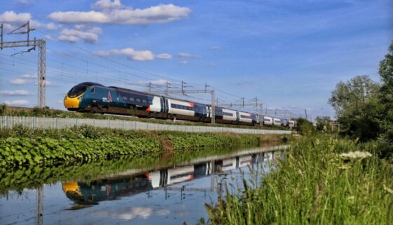 RAIL Avanti Manchester London