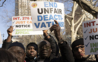 TAXI 1 NY drivers protesting