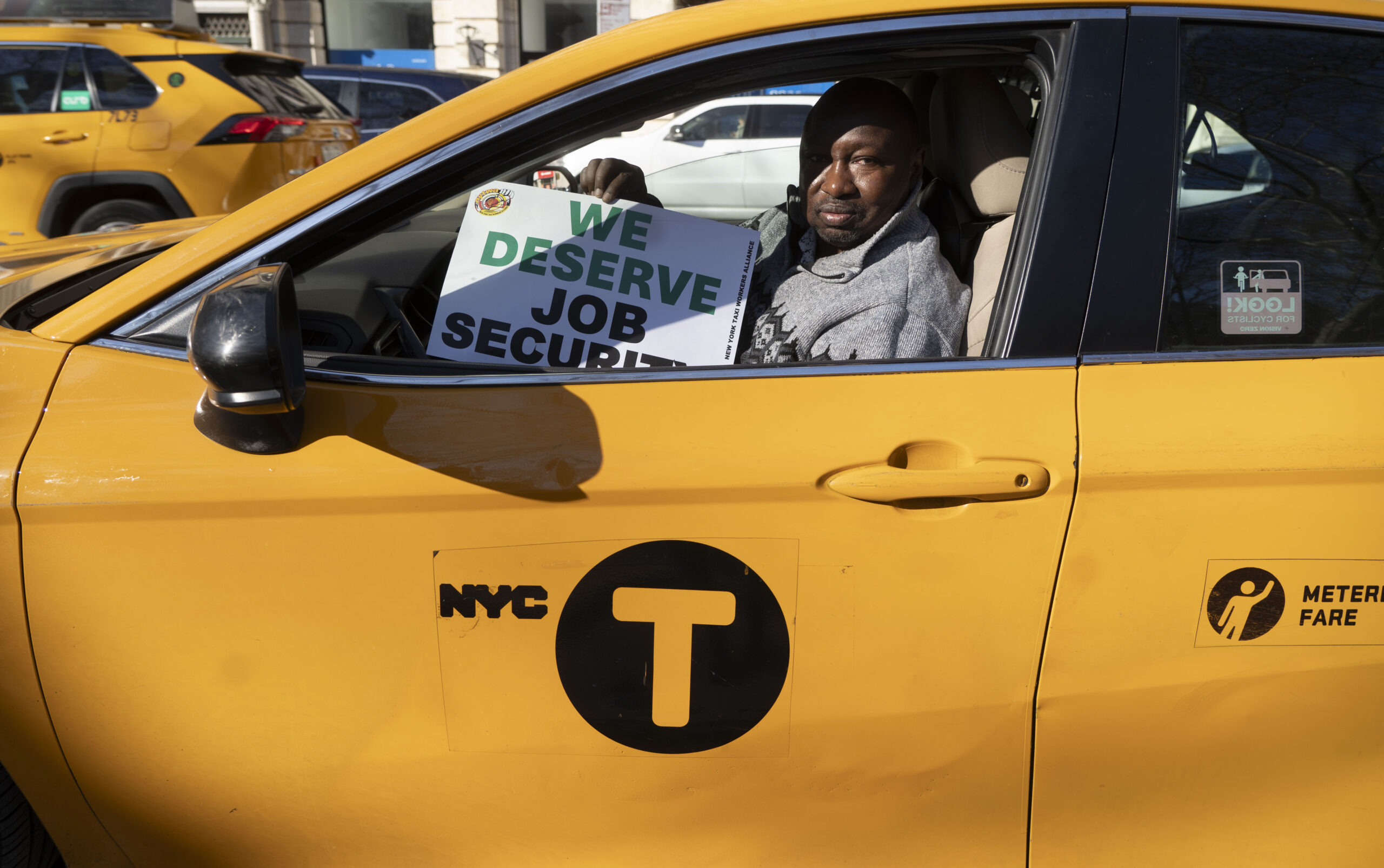 TAXI 2 Taxi drivers supporting app colleagues mit