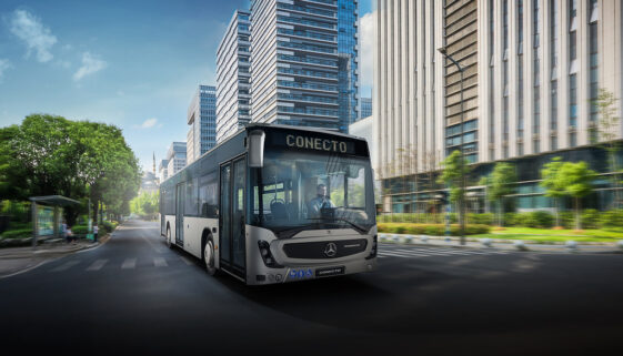 Daimler Buses bringt Mercedes-Benz Conecto auf den deutschen MarktDaimler Buses launches Mercedes‑Benz Conecto on the German market
