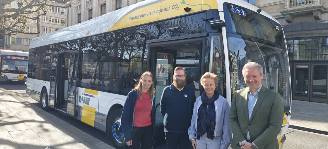 BUS De Lijn 1000e copy