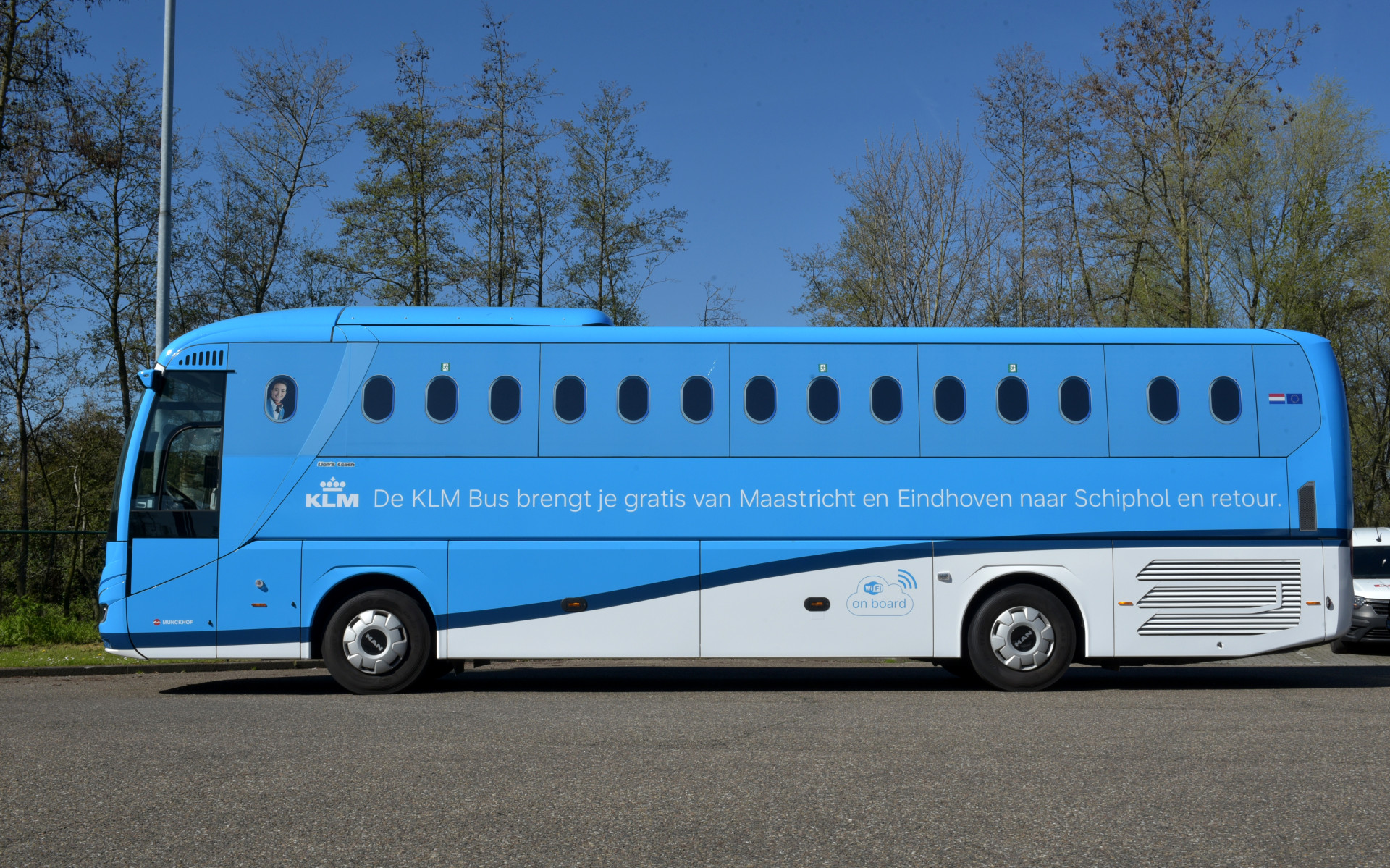 KLM 1 Mucnkhof bus