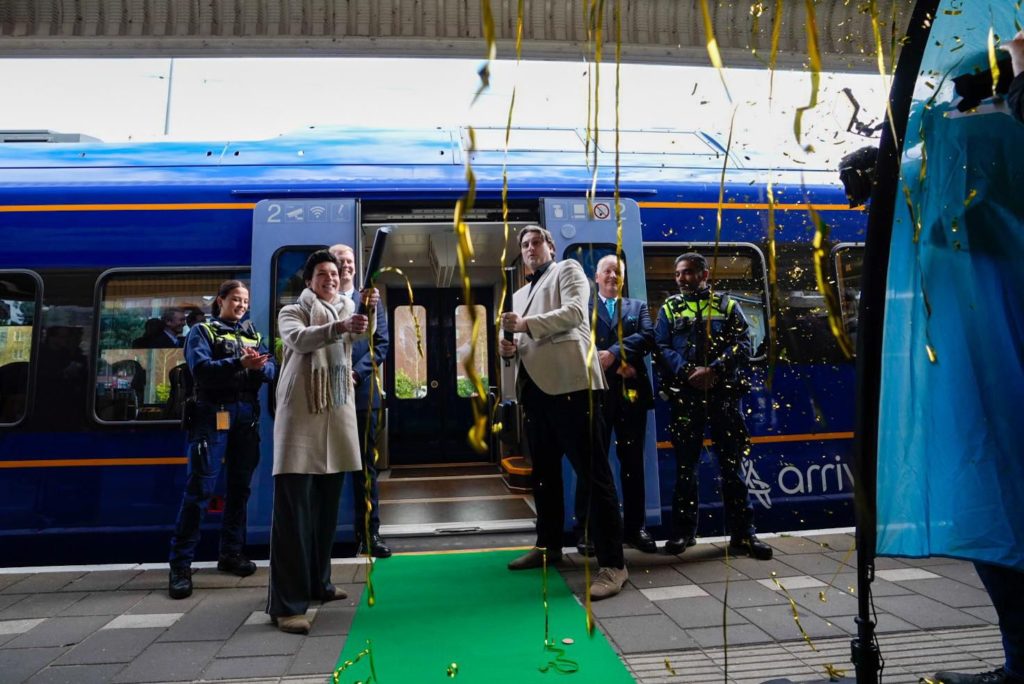 RAIL 1 Arriva e-treinen