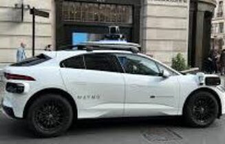 TAXI Waymo taxi