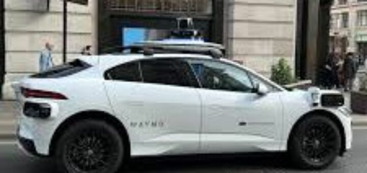 TAXI Waymo taxi
