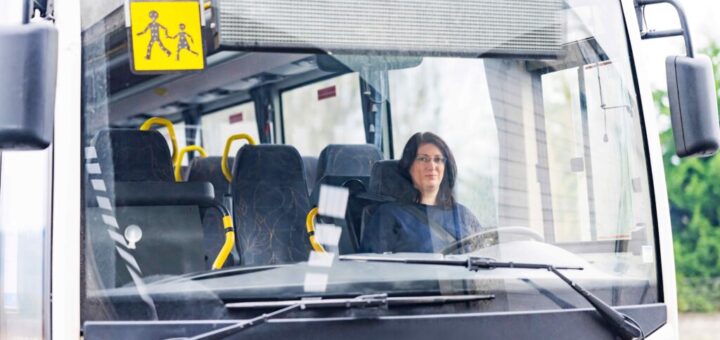 BUS-FBAA-Schoolbus-1