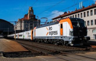 RAIL LEO Express FRA