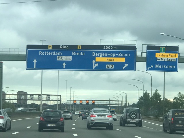 MOB Snelwegborden