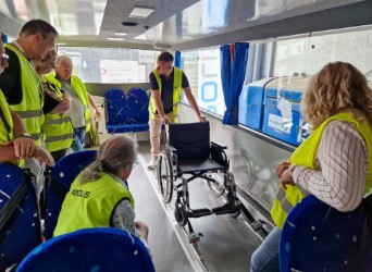 BUS Keolis 2 Rolstoelen