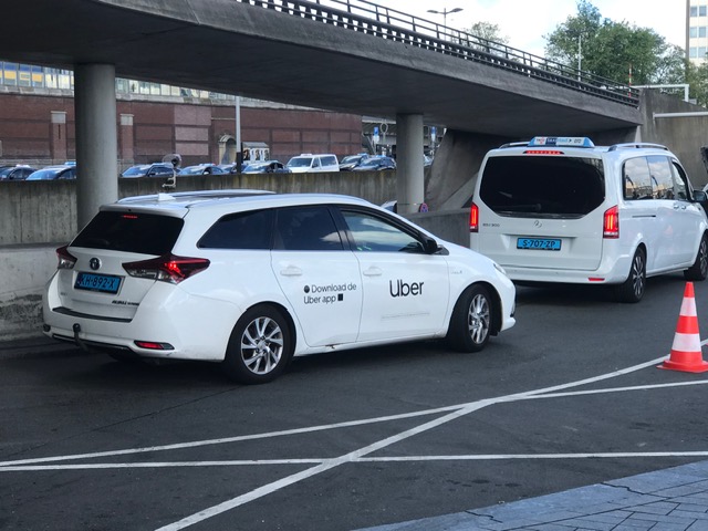 TAXI 2 Uber