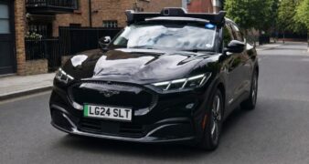 TAXI Uber Wayve