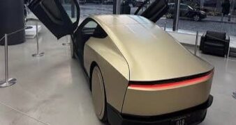 TAXI 1 Cybercab