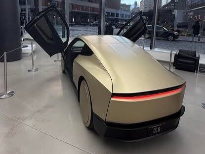 TAXI 1 Cybercab