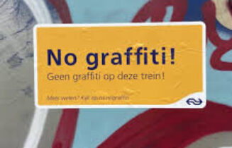 RAIL 3 Graffiti